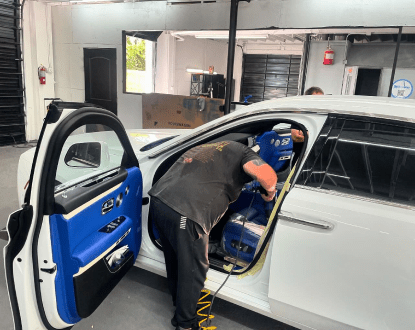 AUTO REPAIR